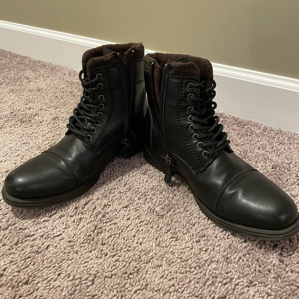 Barely Worn Apt 9 Boots